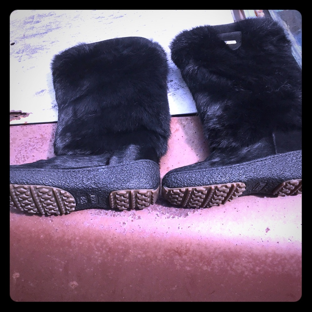 Black Size 7 Real Fur